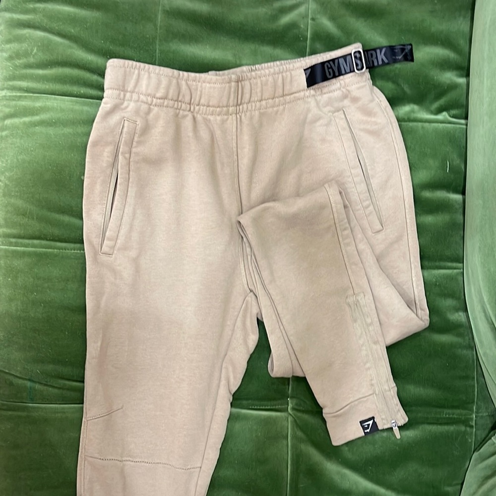 Mens Gymshark joggers. Small.